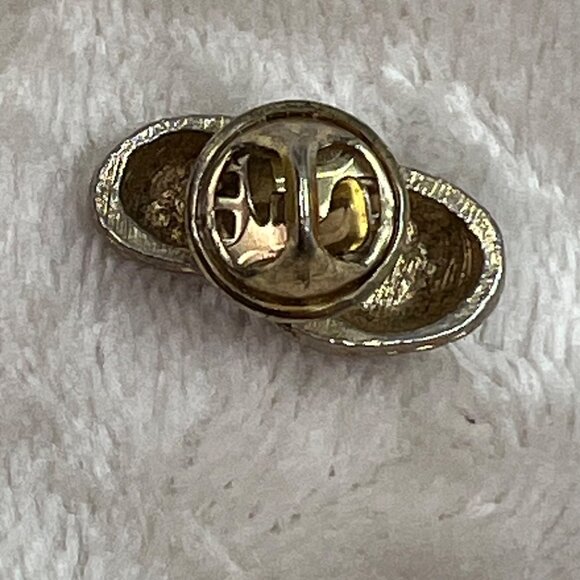 Vintage Jimmy Carter Presidential Peanut Pin Gold Tone Green 1976 Political - Picture 4 of 4